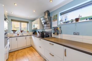 Kitchen- click for photo gallery